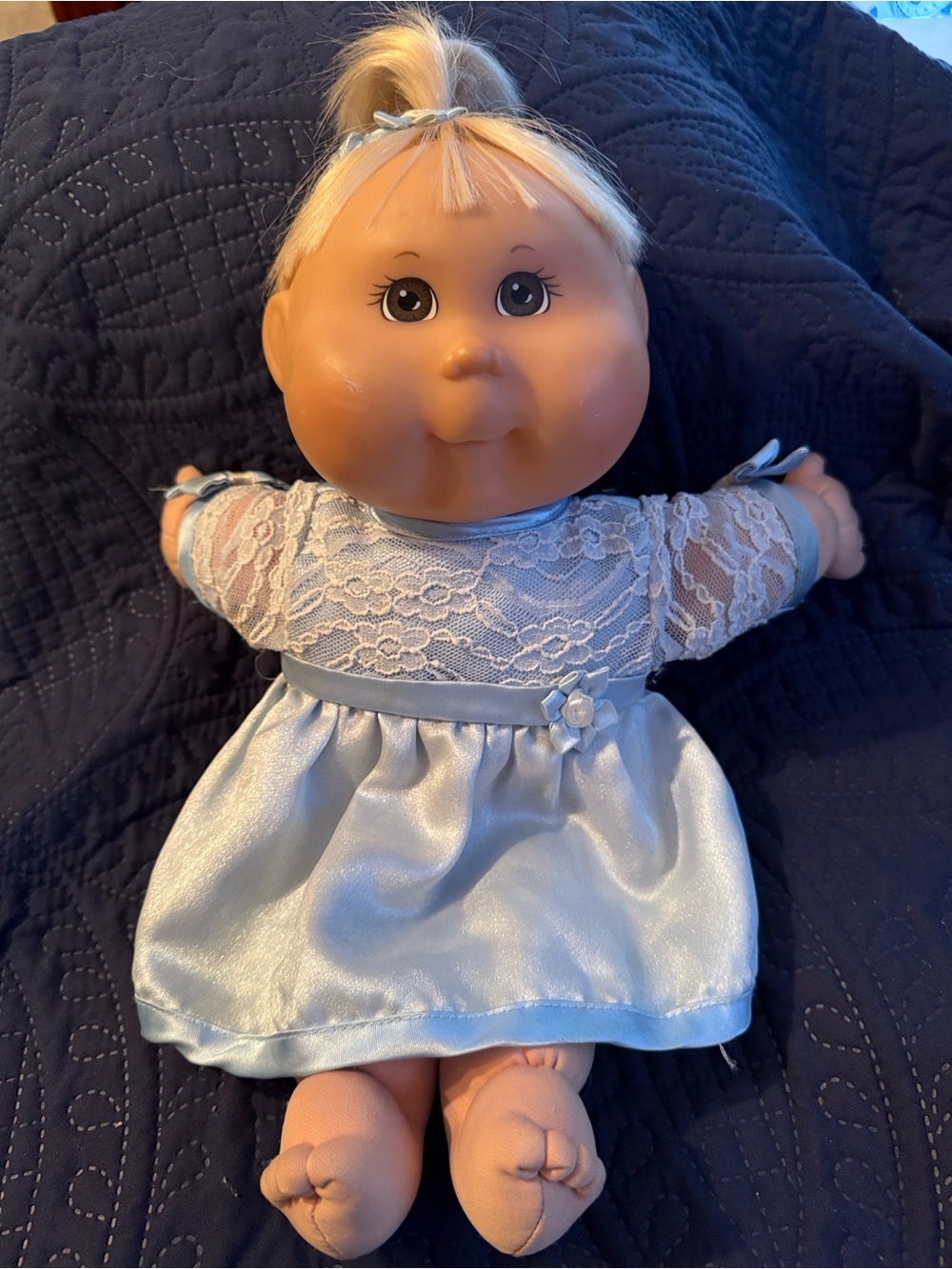 2003 Play Along Toys "R" Us Exclusive 1st Edition Cabbage Patch Kid